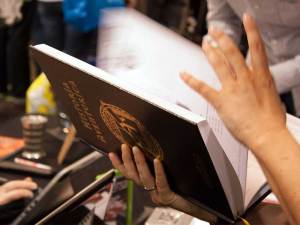 Ein Vorabexemplar der Historia Aventurica 